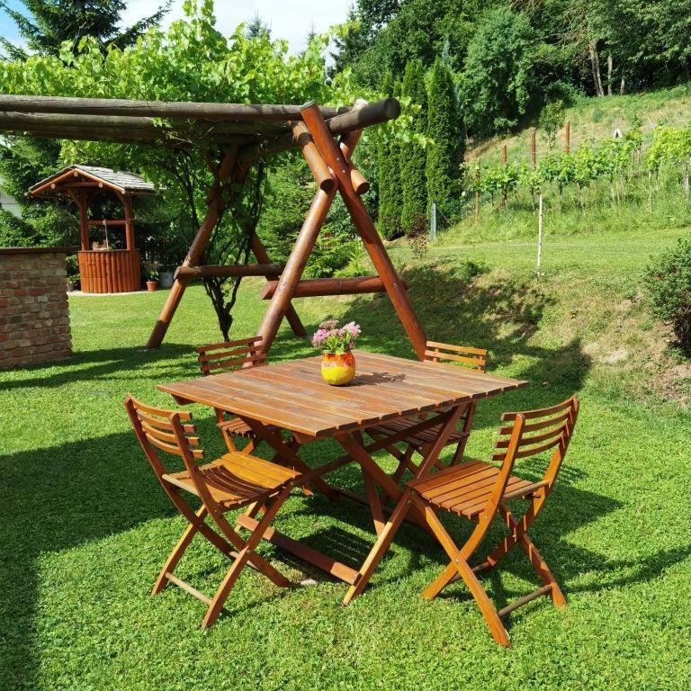 Privatzimmer Am Weinbrunnen Vorchdorf Buitenkant foto